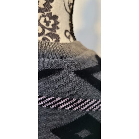 English Factory Sweater Vest  Women's Sz S Gray/Pink With a Front Detail Fringes - Picture 3 of 16